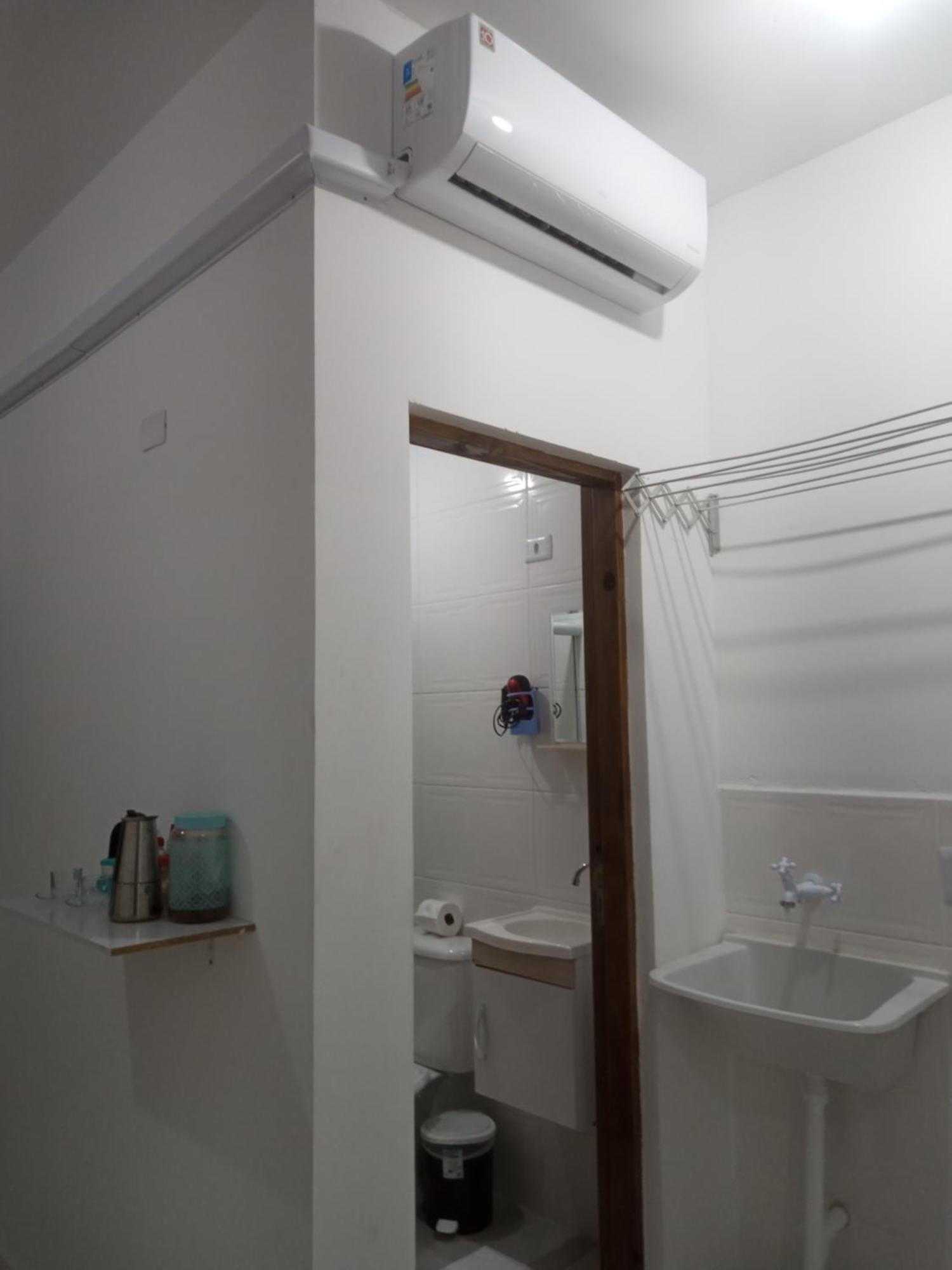 平达莫尼扬加巴Loft 2 Completo Ar Canais Assinat Garagem Internet Prox Aparecida E Industrias公寓 外观 照片